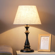Lampe de chevet design en fer et lin pour chambre à coucher et salon - Éclairage doux et élégant