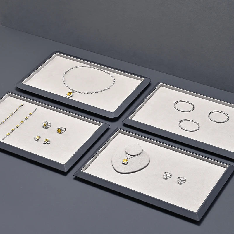 plateau présentation bijoux cuir velours strass classique bracelet boucles oreilles bagues colliers portable festival