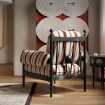 fauteuil rembourré moderne scandinave assise rayée couleur marron rouille coussins pieds apparents