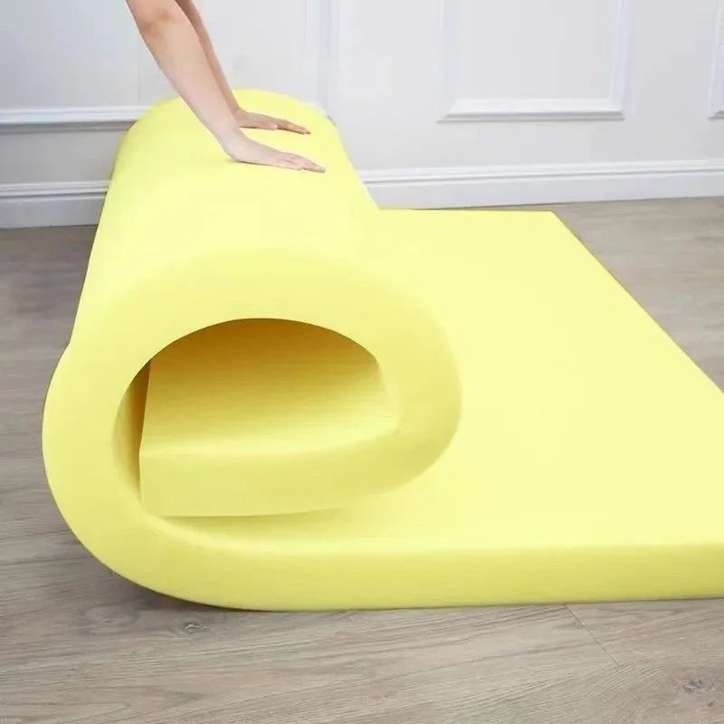 matelas sol pliable jaune clair épais confortable dormir terre chambre moderne