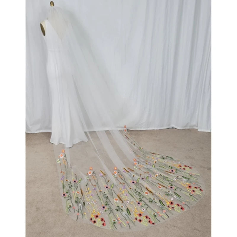 voile mariée blanc brodé fleurs classique romantique translucide ivory tulle cape comb