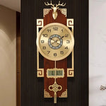 horloge murale or marron motif géométrique asiatique cadran analogique LED figurine cerf métal doré