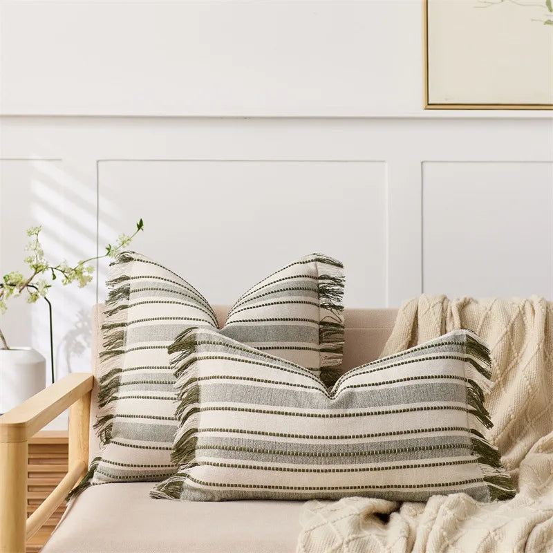 housse coussin décorative rayée bleu marine blanc franges moderne salon canapé maison