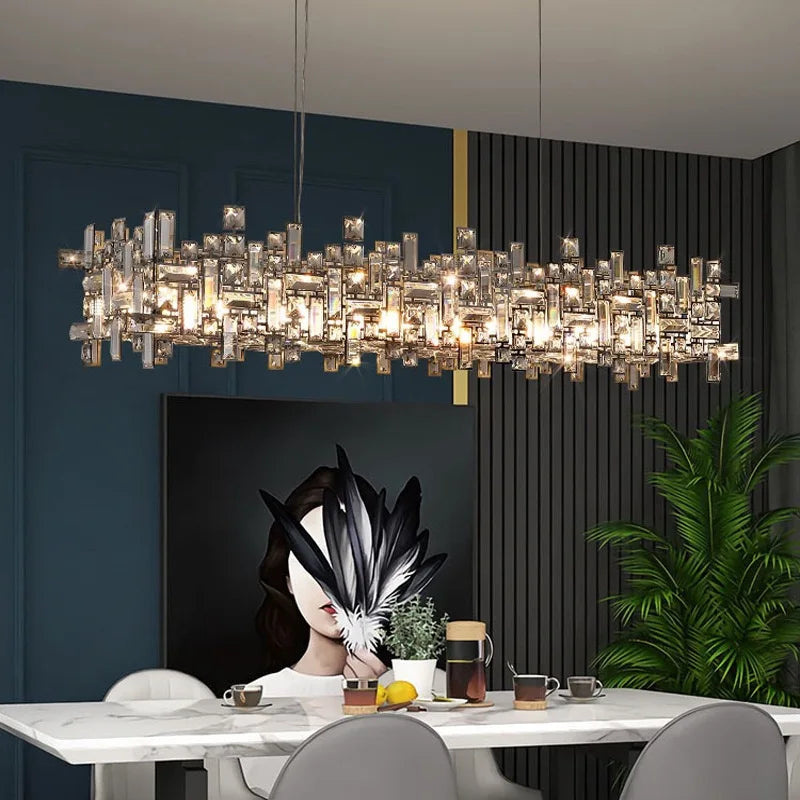Lampe suspendue dans un salon contemporain