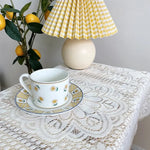 nappe dentelle motif floral table decoration blanc crème rustique vintage mariage fête