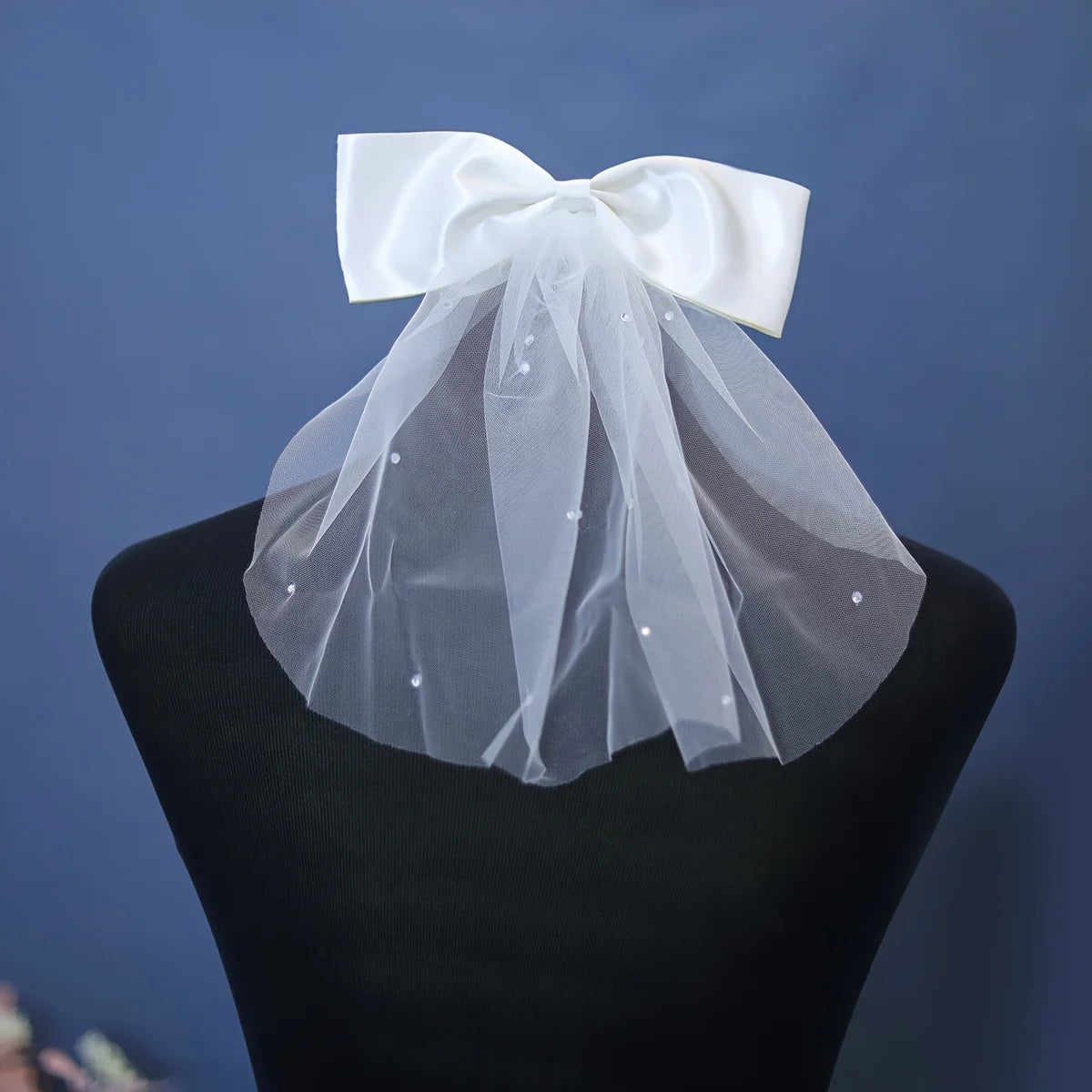 voile mariée blanc tulle fin classique non visible couvre chef femme