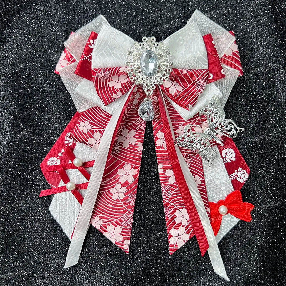 épinglette cheveux bleu clair rose pâle vert pastel papillon strass élégante occasion fête anniversaire