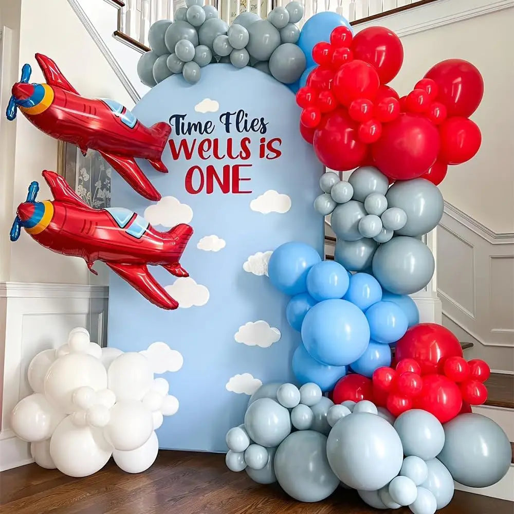 Kit ballon anniversaire avion 151 pièces vue d'ensemble