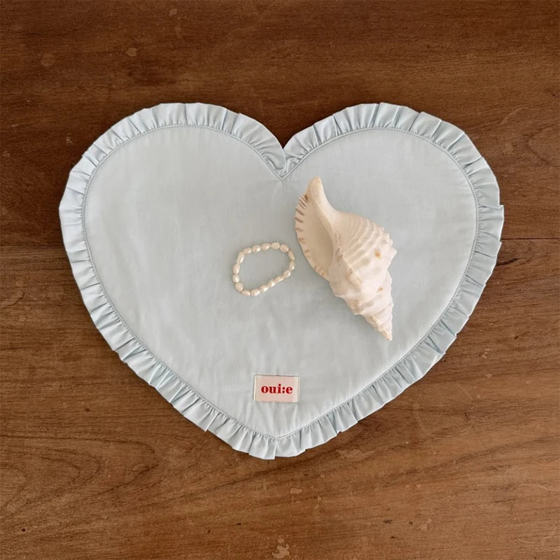 serviettes table forme cœur beige rose bleu doux moderne maison restaurant