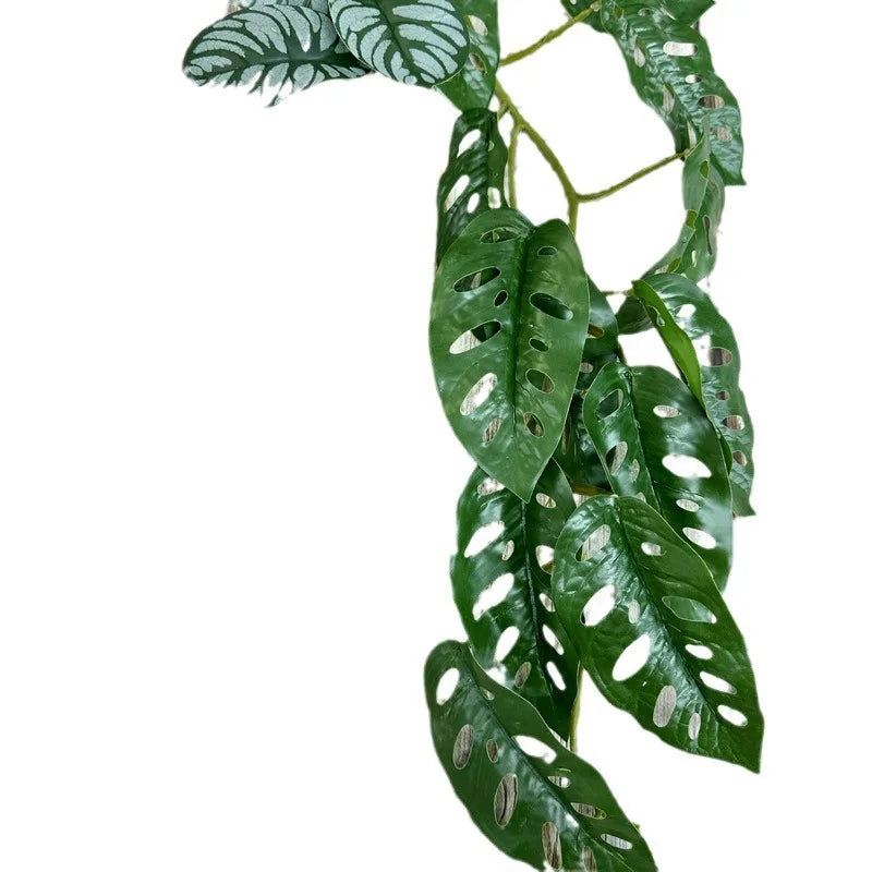 guirlande végétale artificielle feuilles ovales vert clair vert foncé blanc naturel extérieur accrochée deux