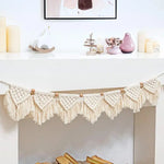 guirlande macramé boho chic beige clair motifs géométriques franges