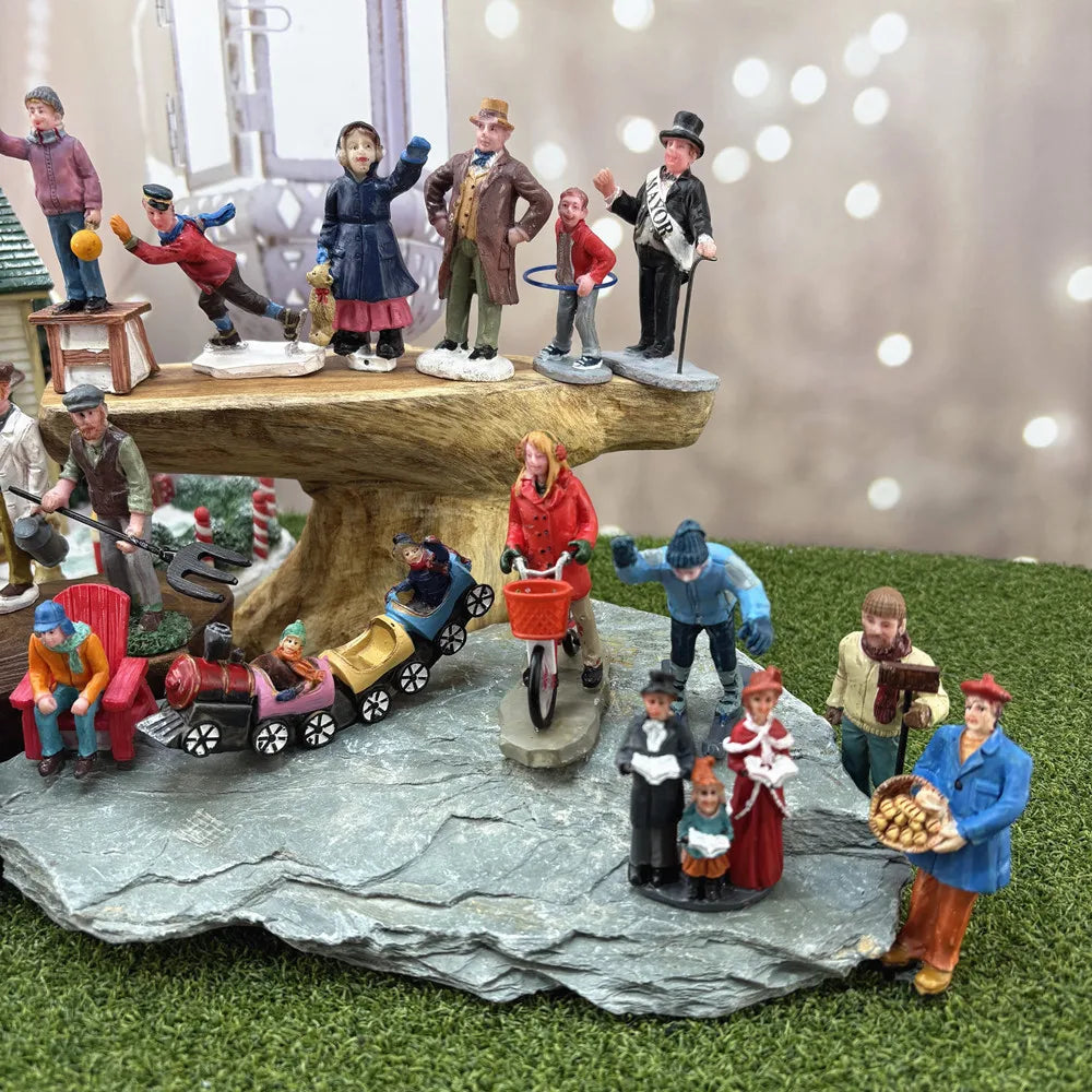 figurines miniatures rouge bleu noir beige vert marron classiques adhésives jouets