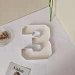 numéros carton blanc moderne anniversaire fête révélation sexe baptême minimaliste remplissables occassionnels évènements