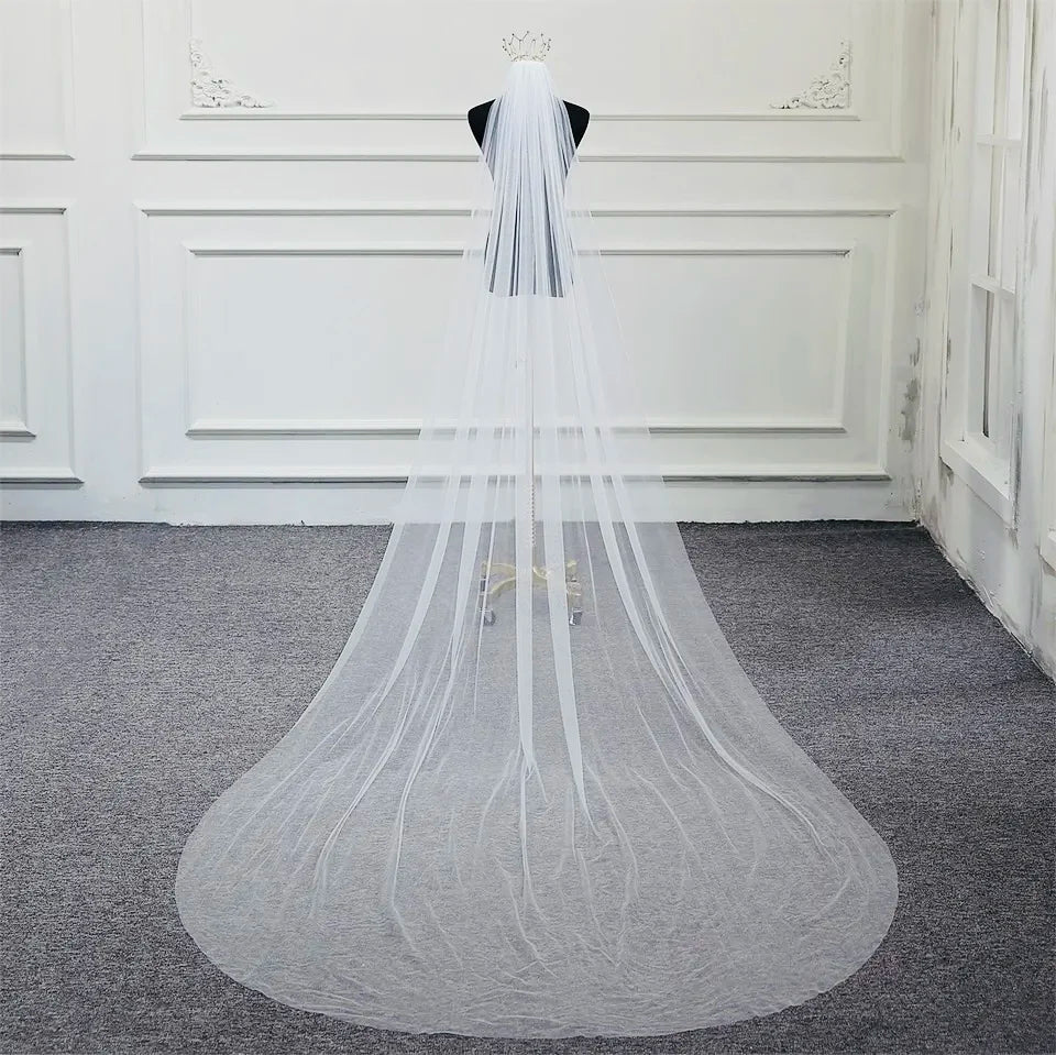 voile mariée blanc pur broderie florale classique longue couronne dorée femme