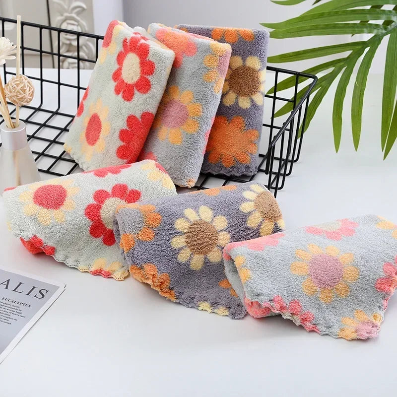 serviettes molleton fleurées gris rouge jaune orange douces absorbantes moderne pack random couleur