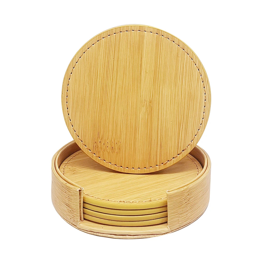 Ce jeu de sous-verres ronds en bambou apporte une touche élégante et naturelle à votre décoration intérieure.