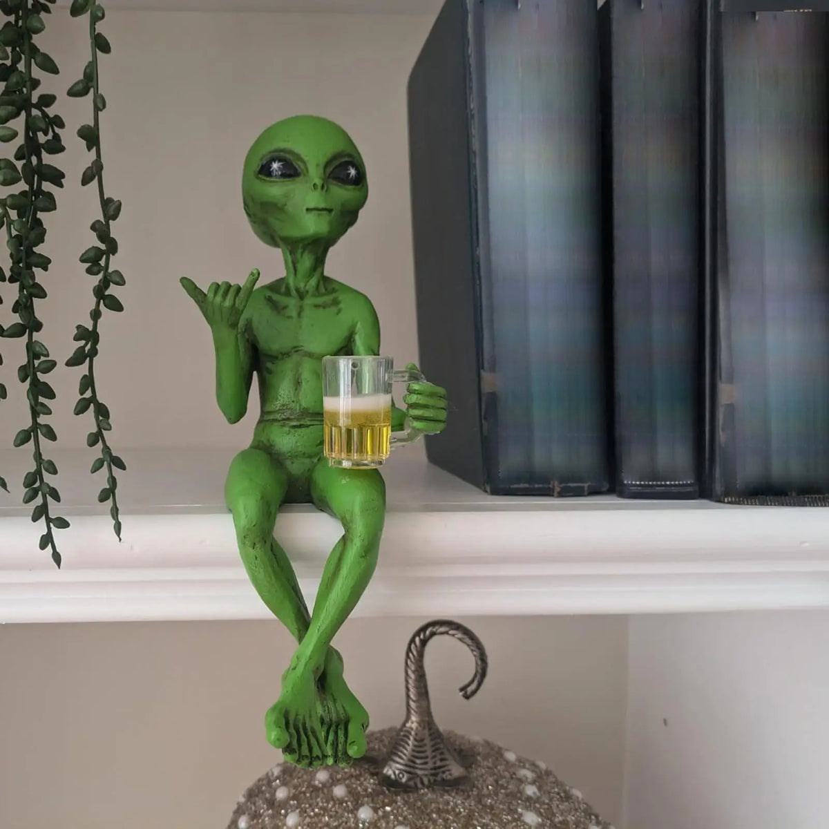 statuette extraterrestre verte moderne statuette bière adhésif intérieur extérieur ornement art contemporain adultes