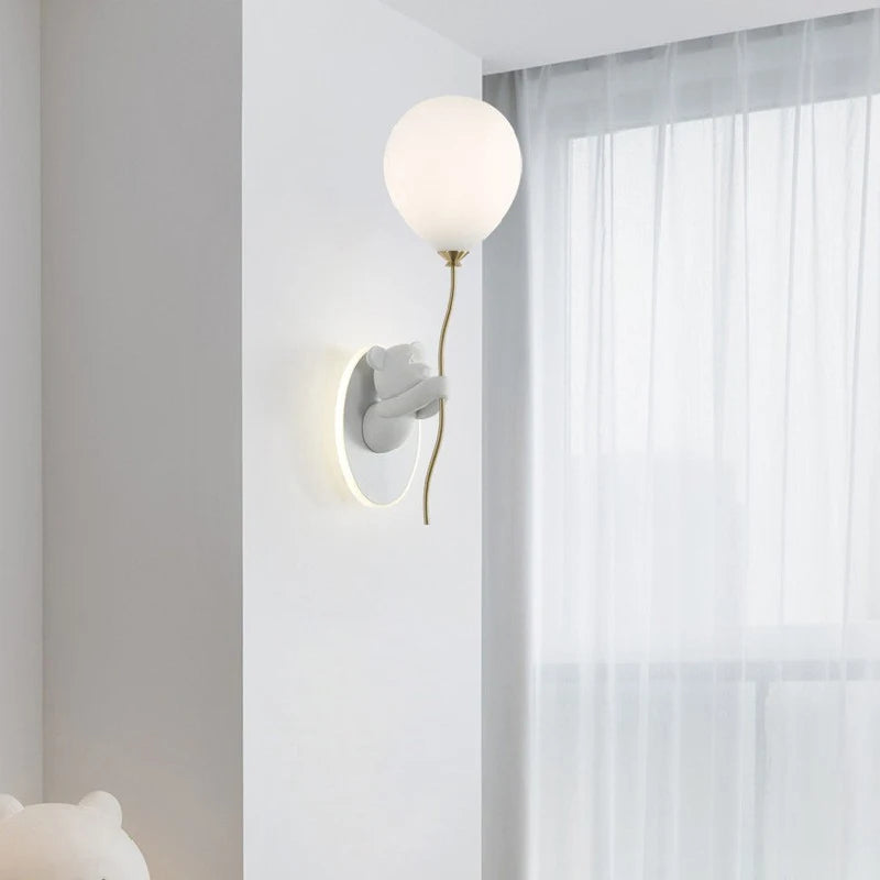 lampe murale moderne ours motif texture mat blanc doré chambre enfant okolets
