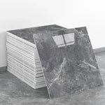 carreaux sol muraux adhésifs imitation marbre blanc noir doré décoration maison moderne élégante