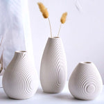 vases decoratifs silicone motifs concentriques gris blanc moderne minimaliste