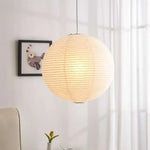 suspension lumineuse moderne blanc rayures horizontales opacité câble suspendu salon chambre principal