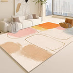 Un tapis minimaliste et élégant aux couleurs neutres et douce qui complète parfaitement le design épuré et moderne du salon.