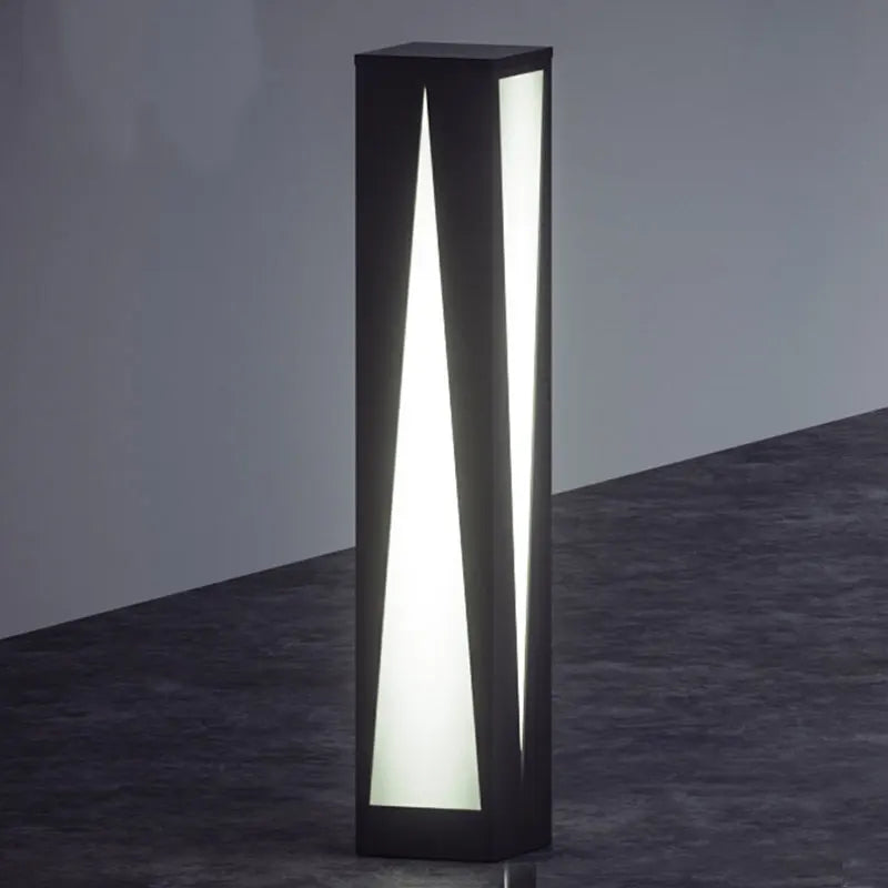 lampe solaire contemporaine rectangulaire noire jaune éclairage extérieur ip65 led 249 2000lm