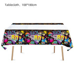 nappe jetable 90s anniversaire graphique cassette audio noir rose jaune bleu festive retrogaming tableDecoration