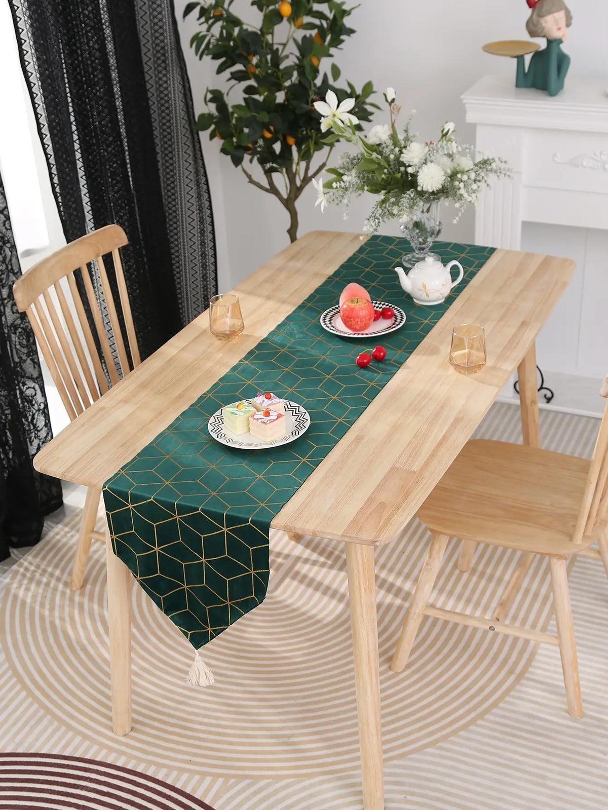 nappe verte géométrique velours moderne élégante polyester 35x150cm 35x180cm 35x220cm dorée motifs or
