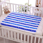 drap lit bébé multicolore voitures animaux imprimé bleu blanc coeurs étoiles lunes jaune
