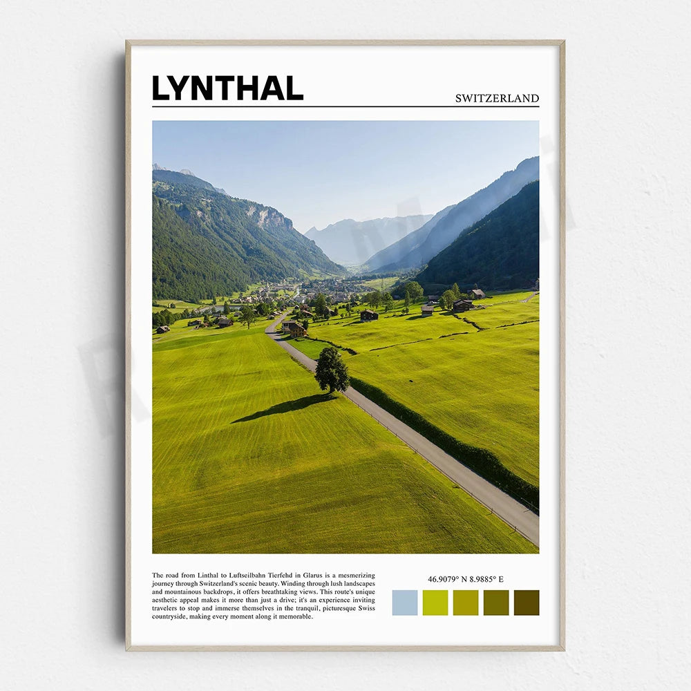 Le magnifique paysage de Linthal en Suisse, avec ses prairies verdoyantes, ses montagnes escarpées et ses routes sinueuses, offre une expérience immersive et pittoresque de la beauté naturelle suisse.