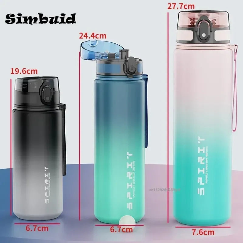 Bouteille d'eau sportive réutilisable plastique coloré couvercle noir bleu rose moderne