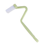 brosse toilette incurvée poignée bleue verte rose fixations pratiques utilitaires salle bains