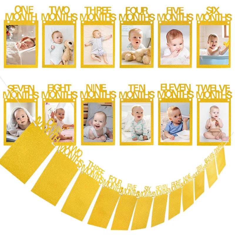 calendrier mural bébé moderne motifs textes imprimés couleurs beige rose jaune minimaliste adhésif