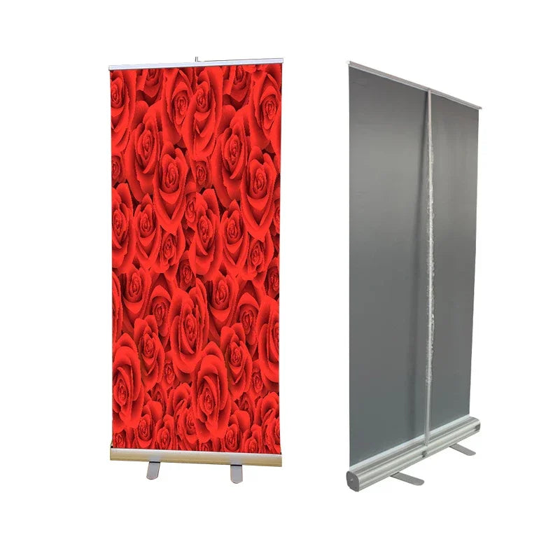 panneau publicitaire rétractable rouge gris rose blanche minimaliste pieds métalliques sac transport aluminium
