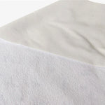tapis langer bébé doux moderne imprimé léopard ours marron points noirs vert pastel roseclair