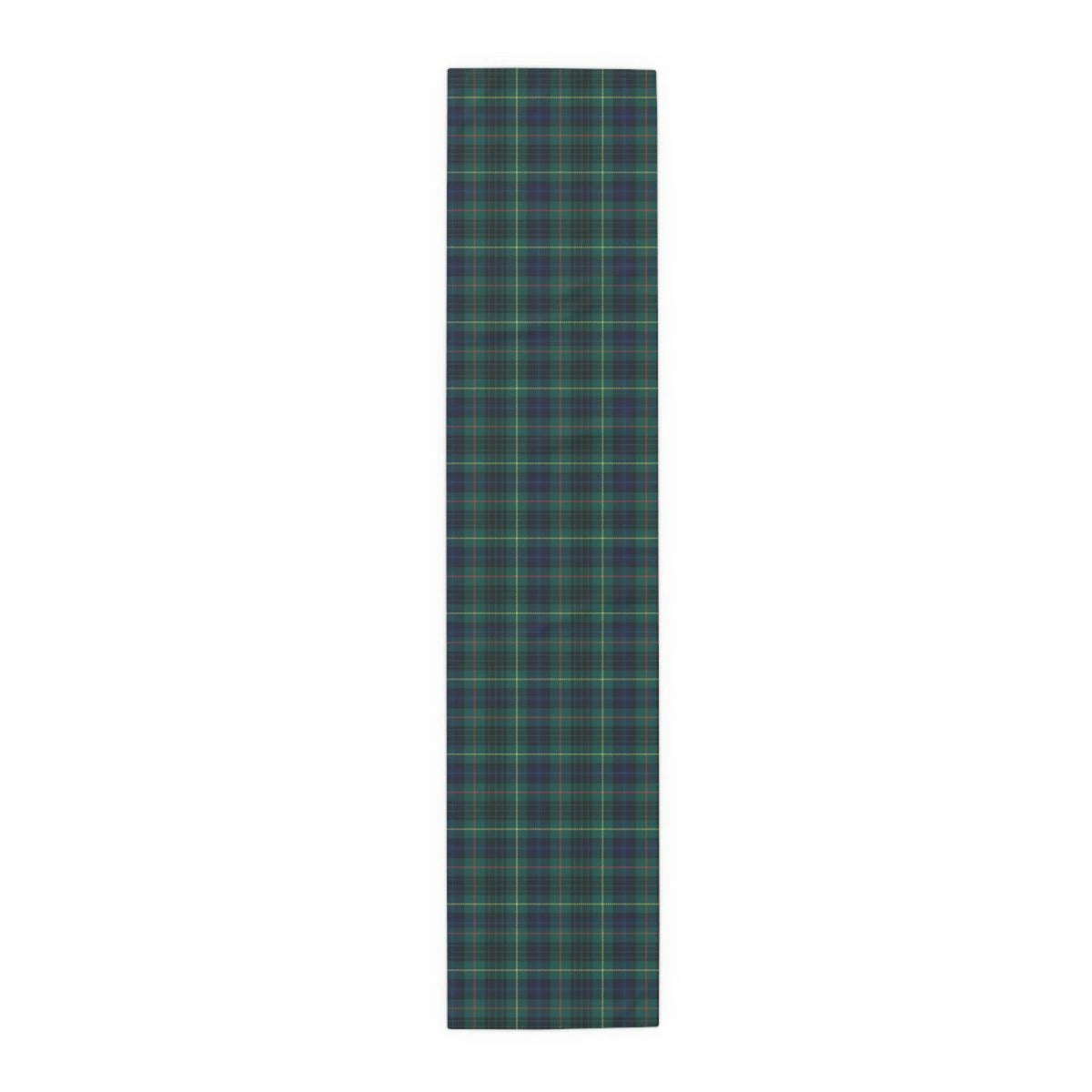 chemin table tartan blanc vert bleu decoration table champetre chic motifs ecossais assiettes blanches