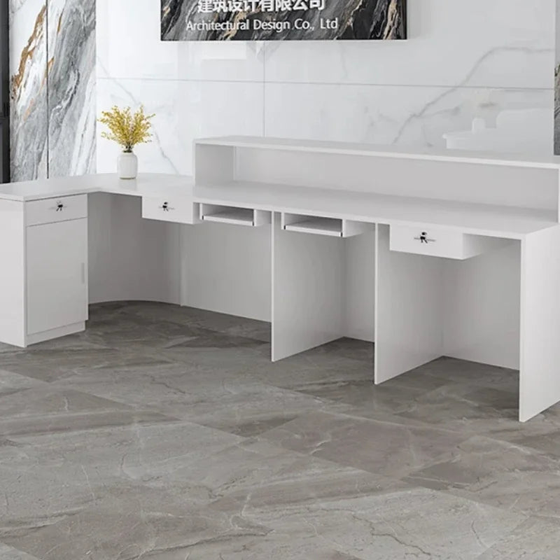 comptoir accueil moderne blanc tiroirs rangement mobilier commercial luxe minimaliste