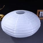 lanterne moderne blanche plissée opaque événements decoration suspendue câble