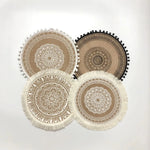 serviettes table boho chic motifs géométriques pompons noirs beige tables manger rondes 36 38