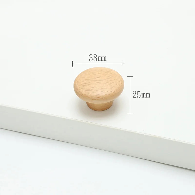poignées porte bois massif naturel clair boutons minimalistes modernes sécurité enfants decoration maison finition