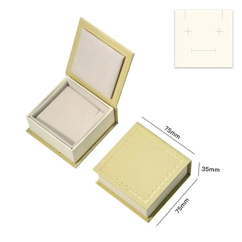 boîtes bijoux classiques bordure dorée motifs floraux opaques vert clair rose pâle jaune clair