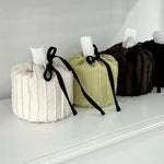 Sac mouchoirs soie rayures franges moderne noir beige clair foncé mouchoirs blancs