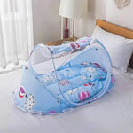 lit parapluie bébé ballons motifs franges transparent filet bleu rose matelas oreiller