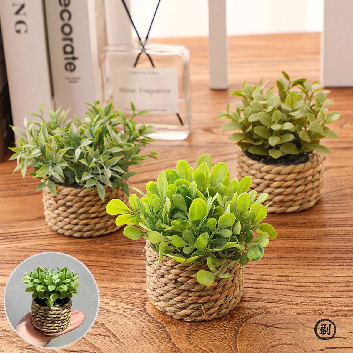 plante artificielle vert clair feuilles simples pot paille rustique décoration intérieure externe exposée