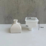 moulages silicone bouteilles parfum blanc jaune texture mat moderne minimaliste réutilisable