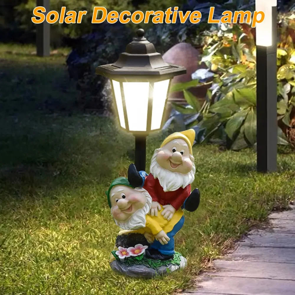 lampe solaire décorative figurines personnages gnomes poules chiens lapinsextérieur jardin decoration couleur