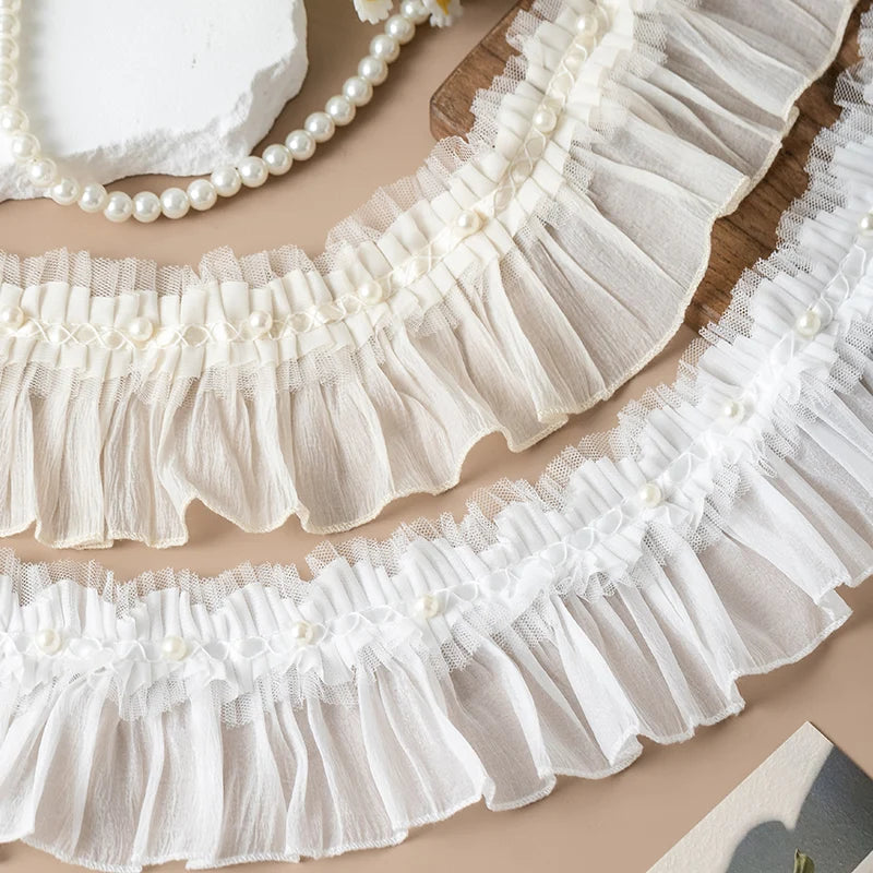 ruban dentelle vintage blanc noir fronces élégant soirée décoration couture 1mètre
