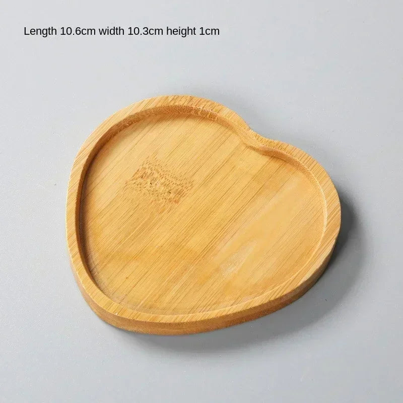 assiettes support plats bambou moderne minimaliste naturel bois clair grain bois respectueux environnement stockage