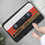 tapis sol antidérapant oriental cassette audio vintage blanc rouge orange